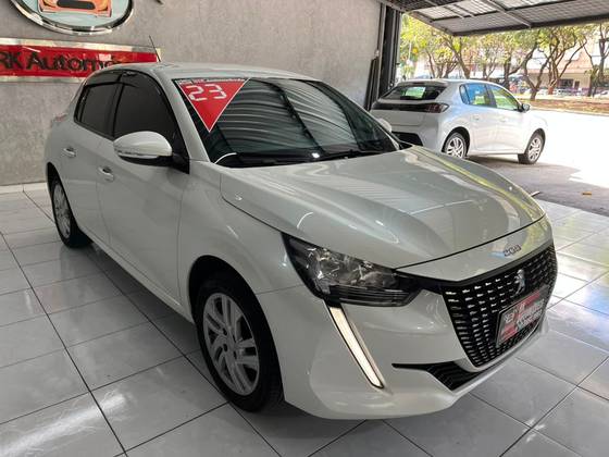 PEUGEOT 208 1.6 16V FLEX ACTIVE AT6 PEUGEOT 208 1.6 16V FLEX ACTIVE AT6